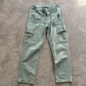 American Eagle Cargo Pants